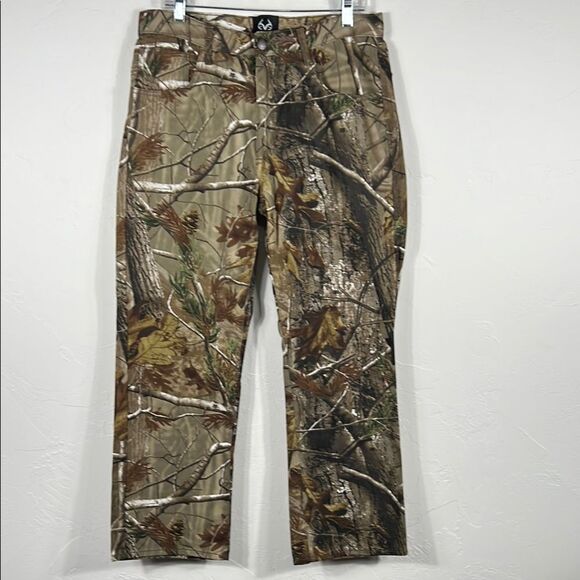 🦌🎯 Camo REALTREE AP Hunting Denim Jean PANTS Men Sz 34x30 - PERFECT worn once! - Picture 1 of 12